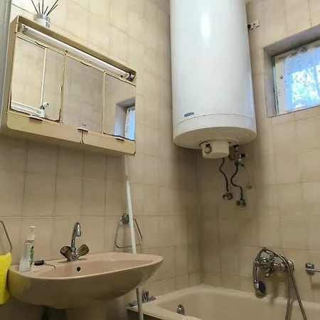 Mogyoros Apartmanhaz Balatongyorok