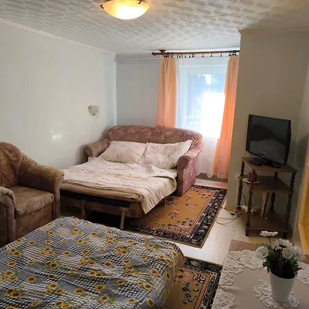 Mogyoros Apartmanhaz