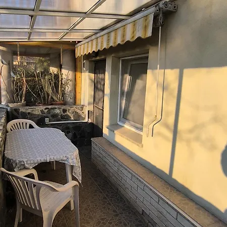 Διαμέρισμα Mogyoros Apartmanhaz *